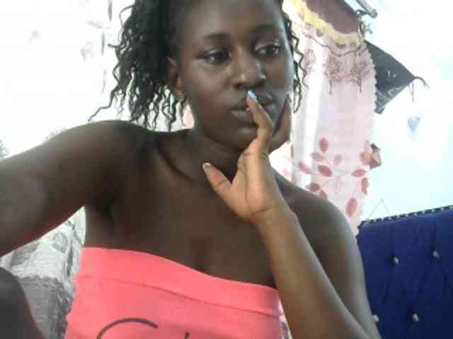 Africanqueen20 webcam