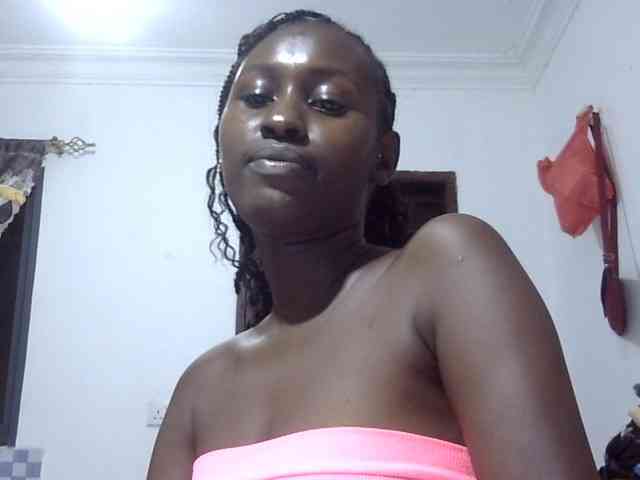 Africanqueen20 webcam
