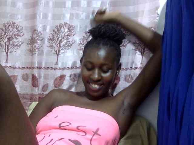Africanqueen20 webcam