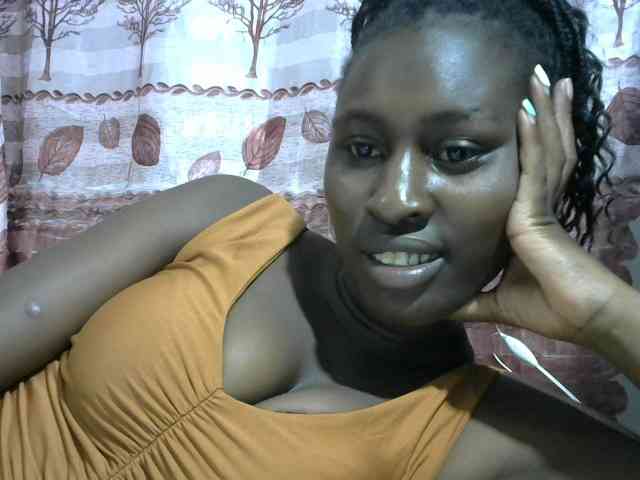 Africanqueen20 webcam