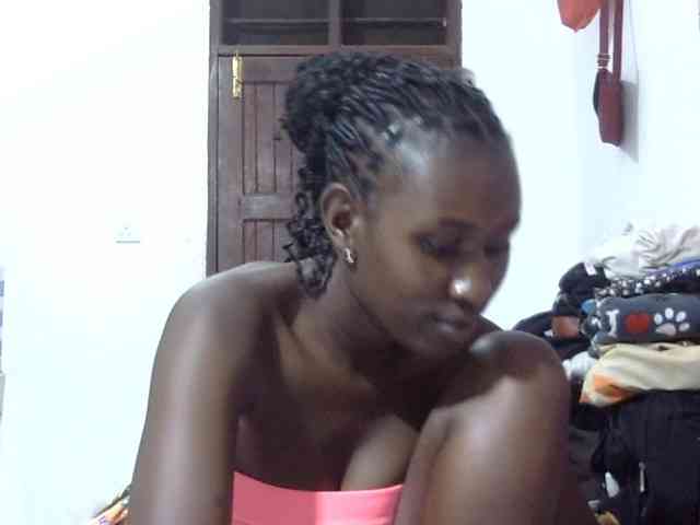 Africanqueen20 webcam
