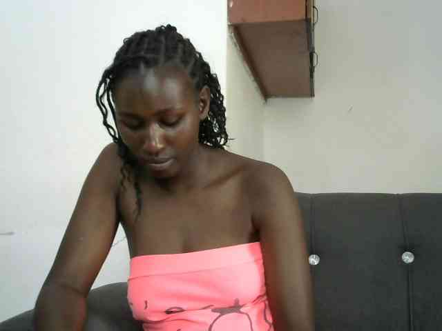 Africanqueen20 webcam