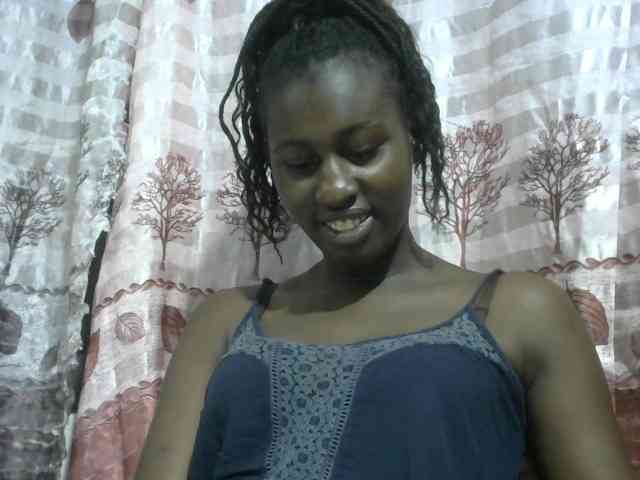 Africanqueen20 webcam