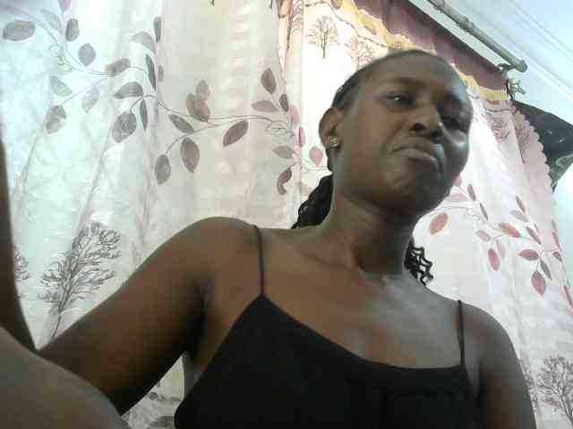 Africanqueen20 webcam