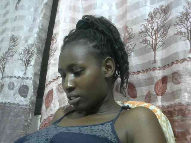 Africanqueen20 webcam