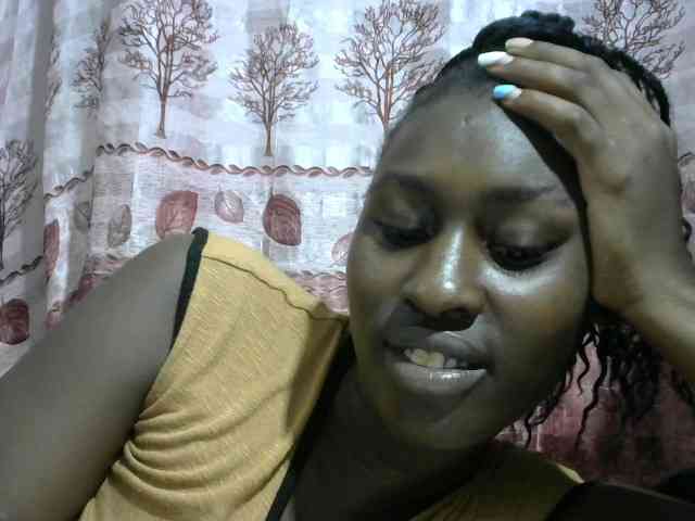 Africanqueen20 webcam