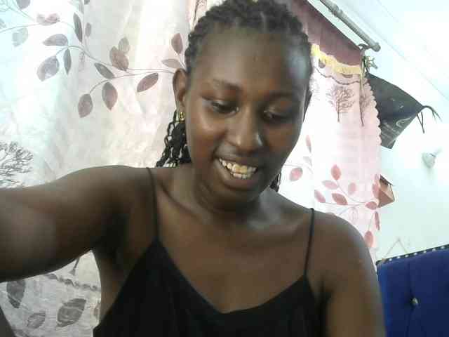 Africanqueen20 webcam