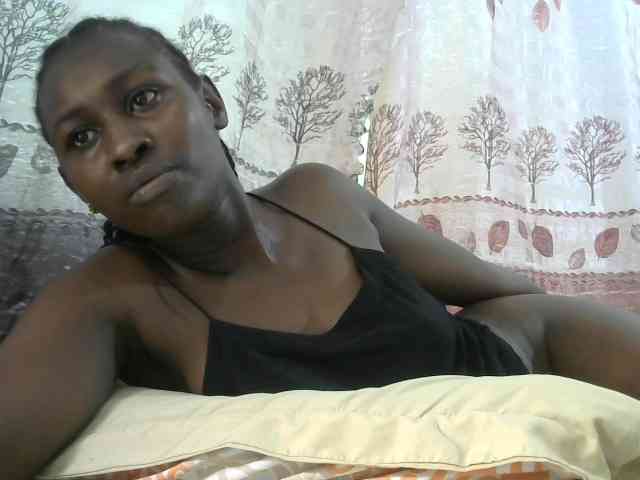 Africanqueen20 webcam