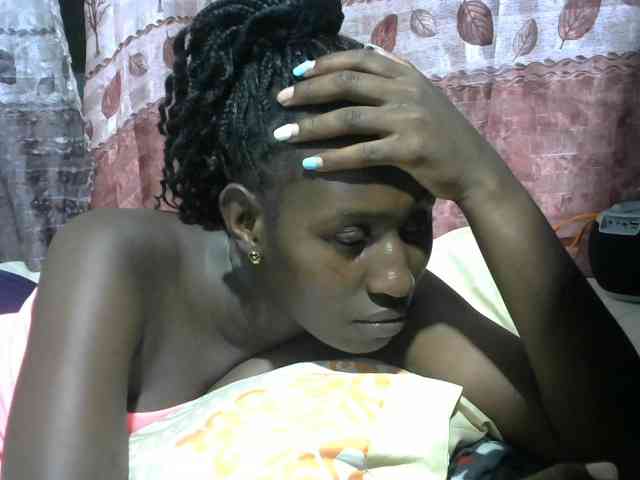 Africanqueen20 webcam