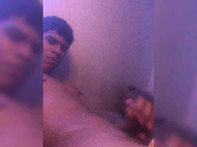 Alain-2 Live Webcam on BongaCams