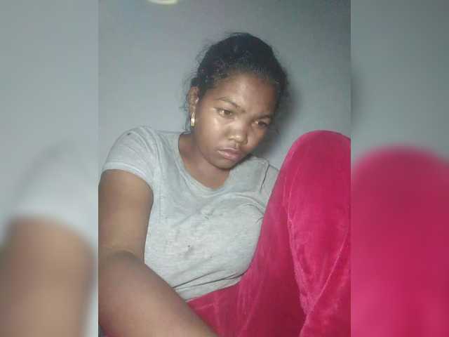 Alexcia webcam bongacams model stream image