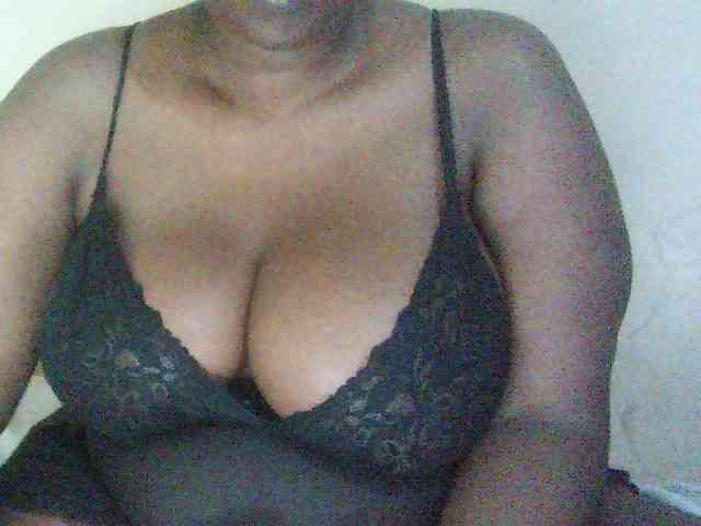 Strangerdanger2 Live Webcam on BongaCams