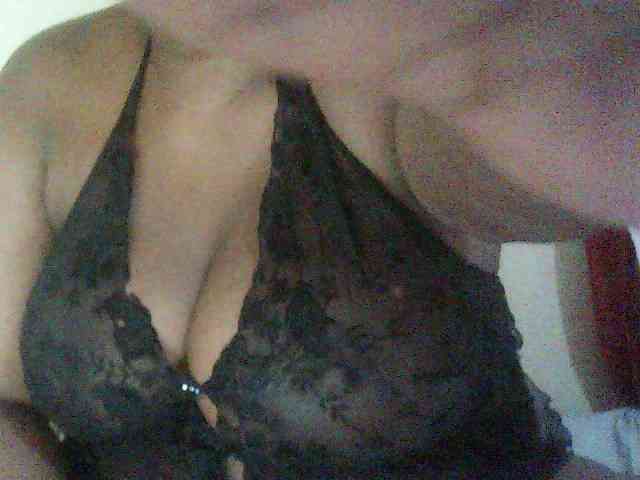 Strangerdanger2 webcam