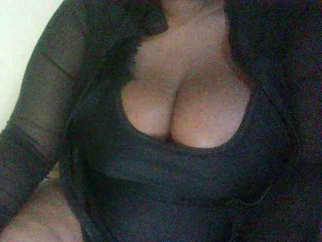 Strangerdanger2 webcam