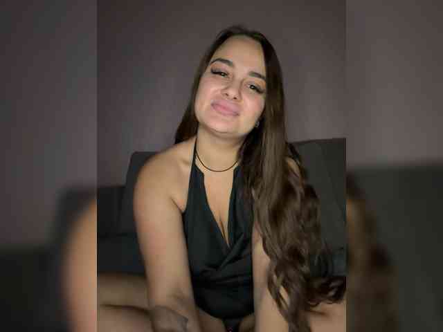 Sweetgirl31111 webcam