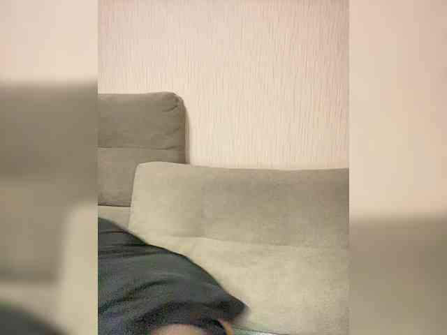 Sweetgirl31111 webcam