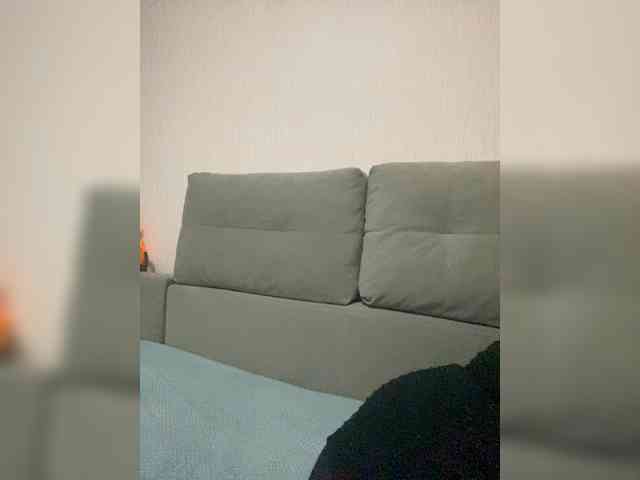 Sweetgirl31111 webcam