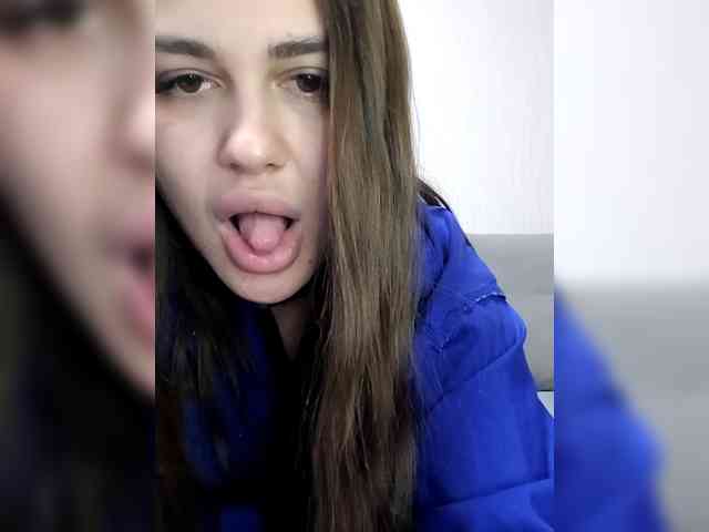 Sweetgirl31111 webcam