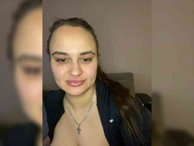 Sweetgirl31111 webcam