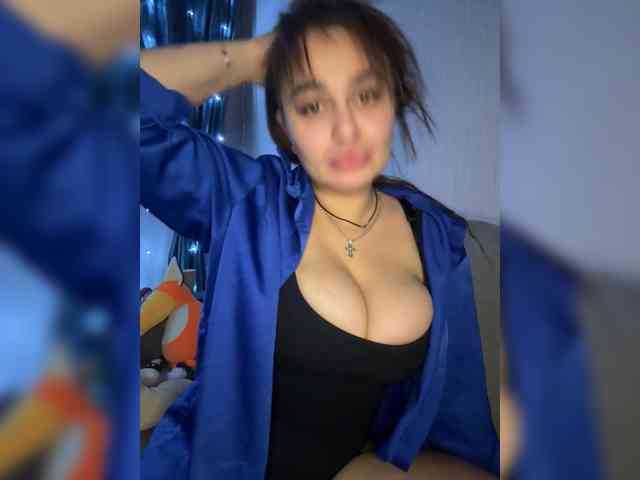 Sweetgirl31111 webcam