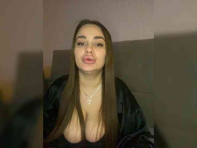 Sweetgirl31111 webcam