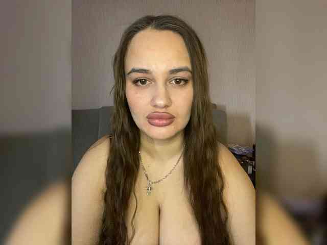 Sweetgirl31111 webcam