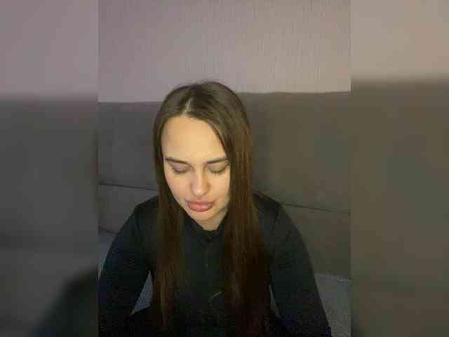 Sweetgirl31111 webcam