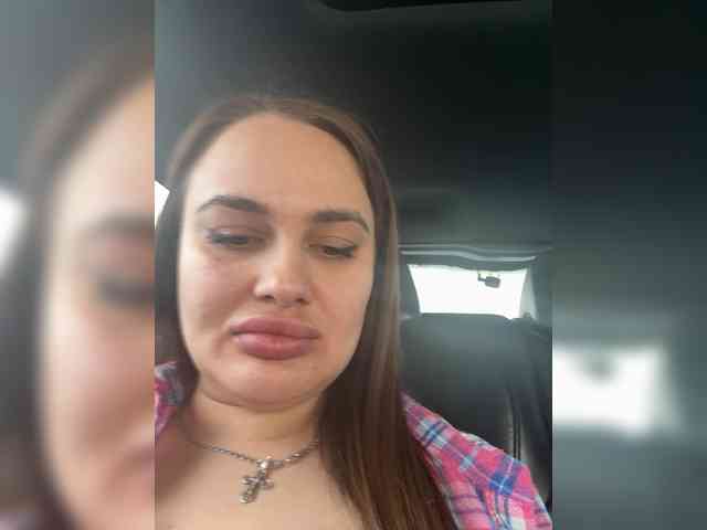 Sweetgirl31111 webcam