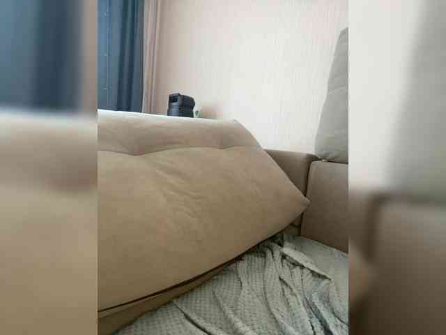 Sweetgirl31111 webcam