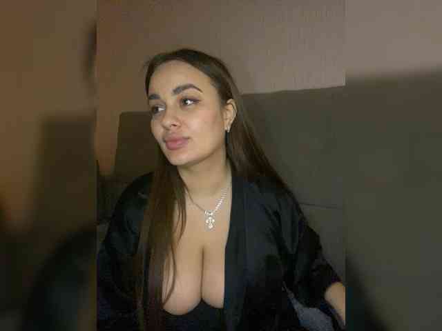 Sweetgirl31111 webcam