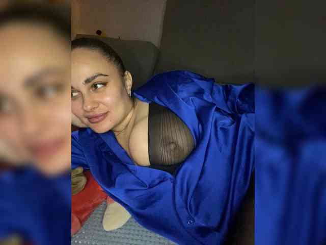 Sweetgirl31111 webcam