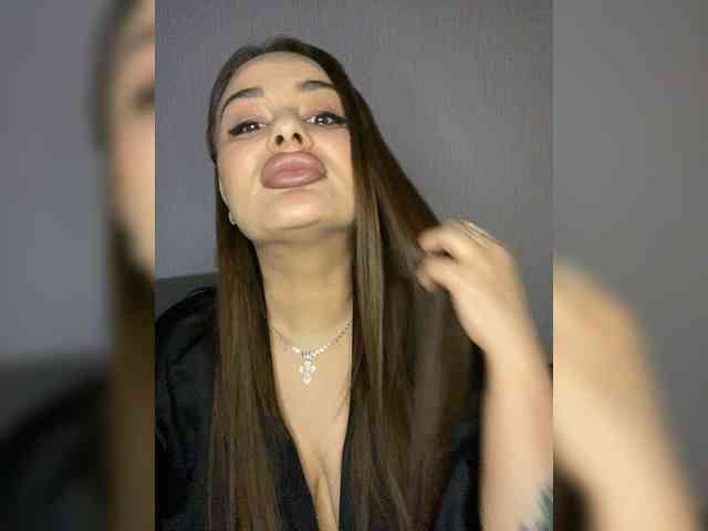 Sweetgirl31111 webcam