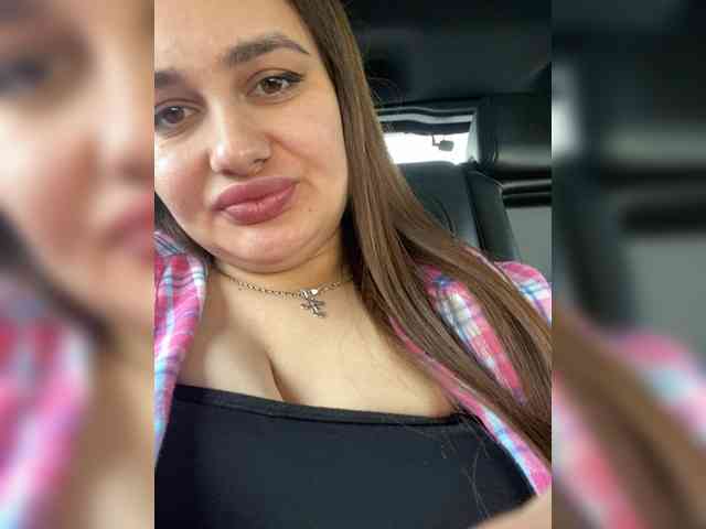 Sweetgirl31111 webcam