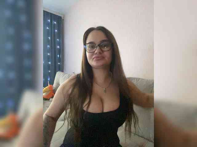 Sweetgirl31111 webcam