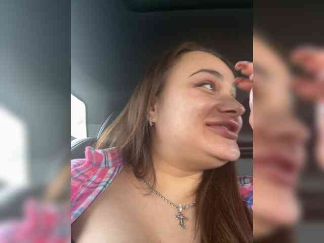 Sweetgirl31111 webcam