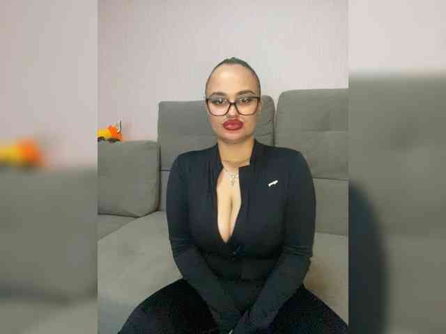 Sweetgirl31111 webcam