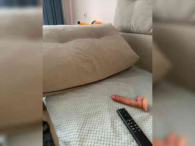 Sweetgirl31111 webcam