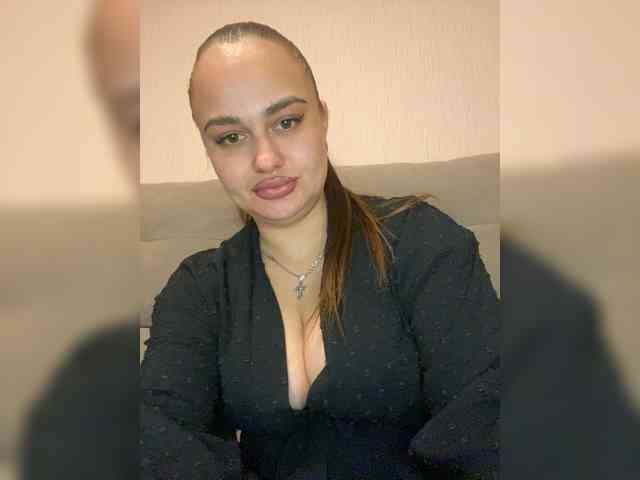 Sweetgirl31111 webcam