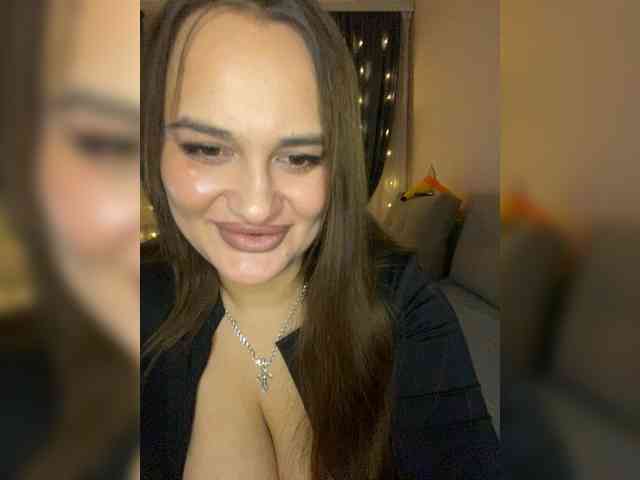 Sweetgirl31111 webcam