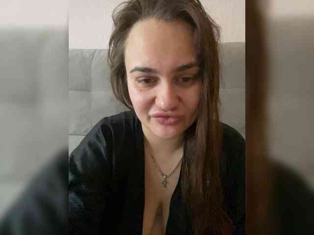 Sweetgirl31111 webcam