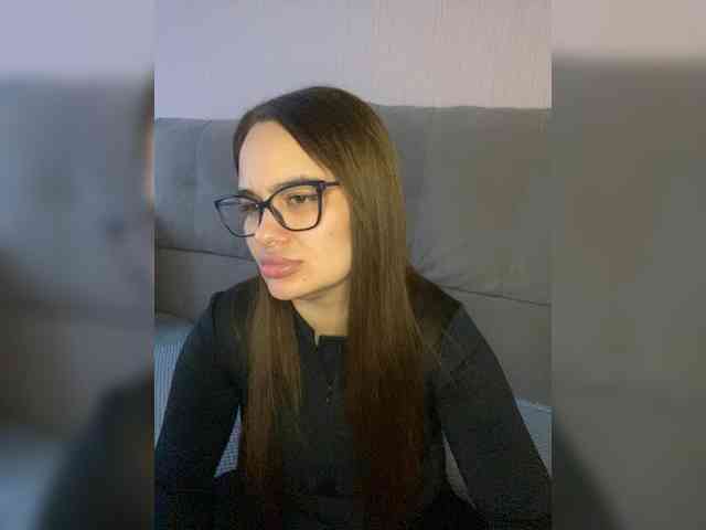 Sweetgirl31111 webcam