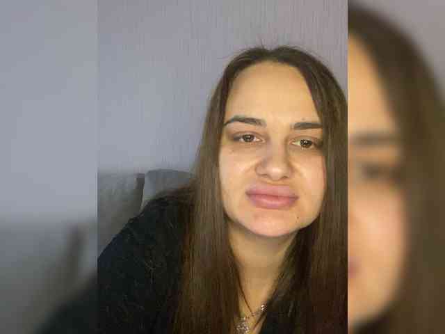 Sweetgirl31111 webcam