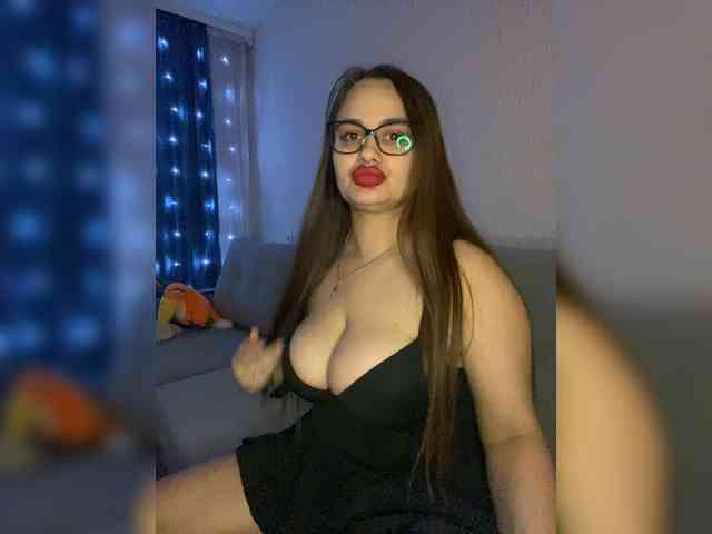 Sweetgirl31111 webcam