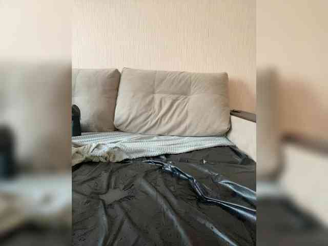 Sweetgirl31111 webcam