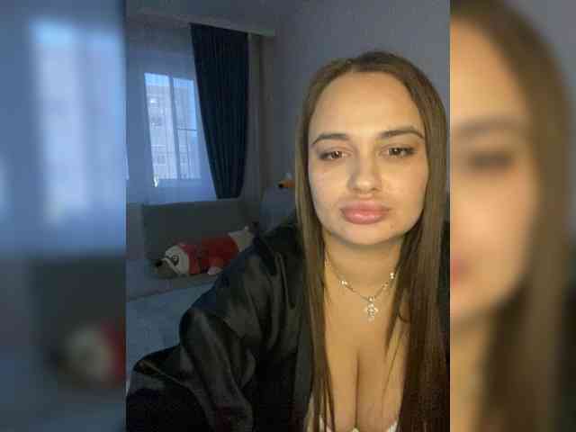 Sweetgirl31111 webcam