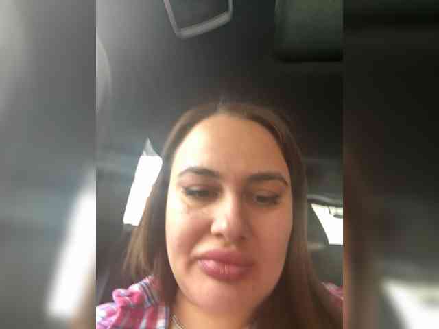 Sweetgirl31111 webcam