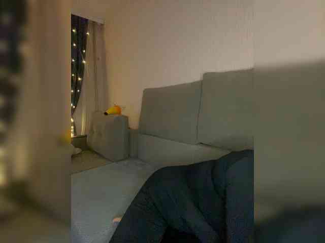 Sweetgirl31111 webcam