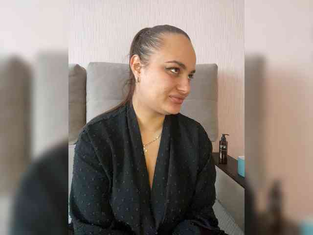 Sweetgirl31111 webcam