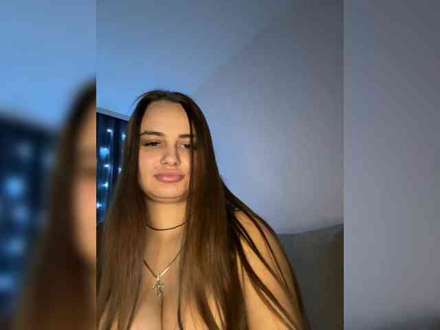 Sweetgirl31111 webcam