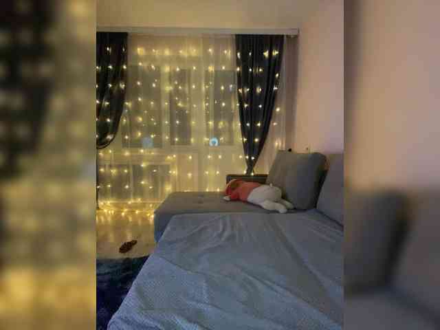 Sweetgirl31111 webcam